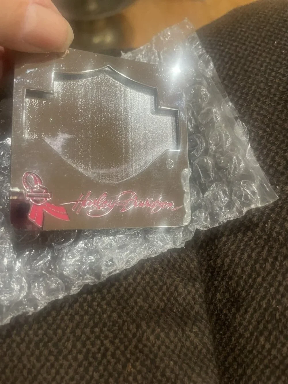 NEW HARLEY MAGNETIC PHOTO FRAME BREAST CANCER